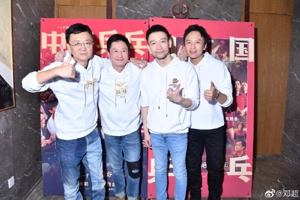 四川女大战黑人40厘米街头女子勇斗挑衅者引发社会关注(图3)