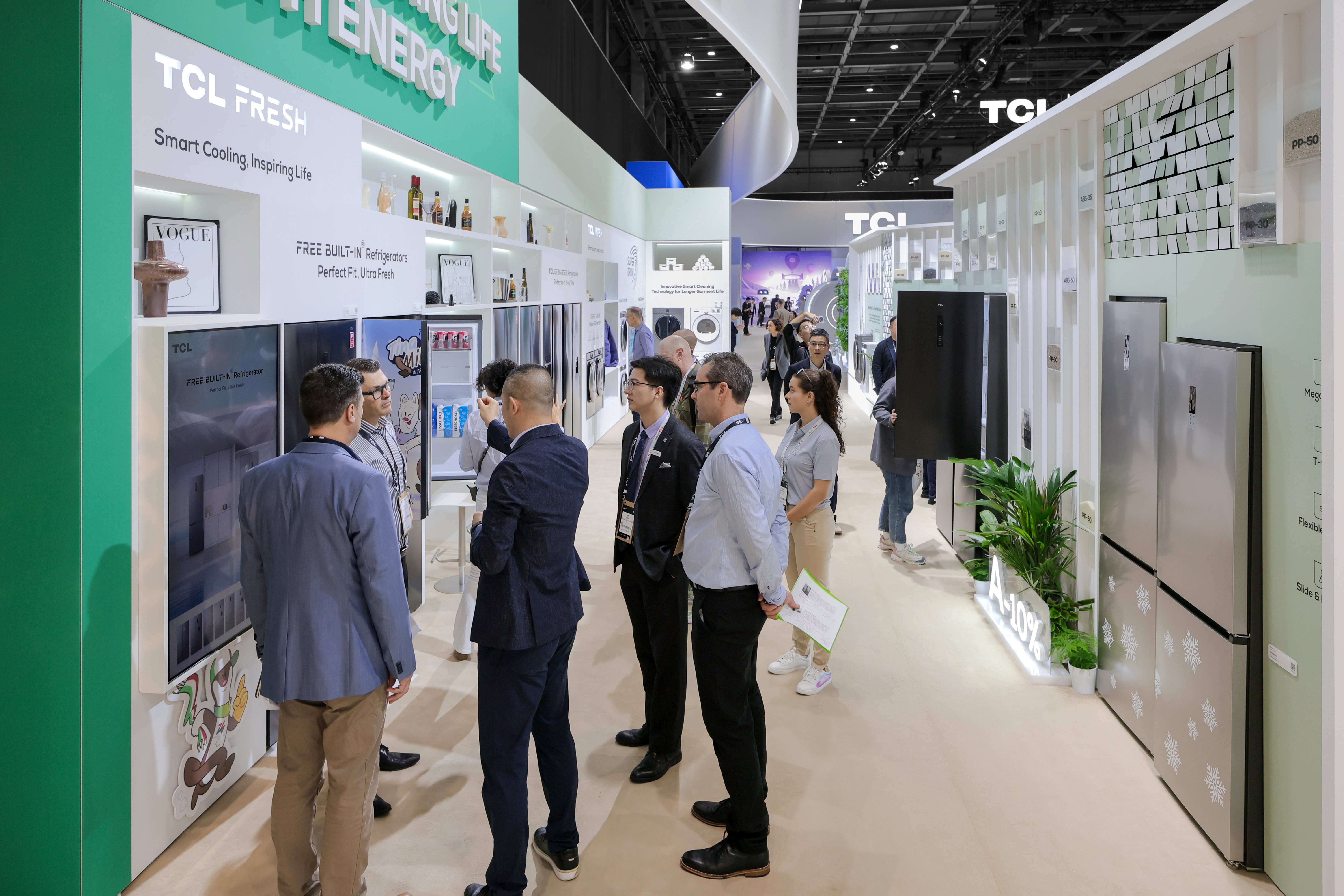 从中国领先到欧洲高端之选：TCL以AI与健康创新产品亮相IFA2025(图4)