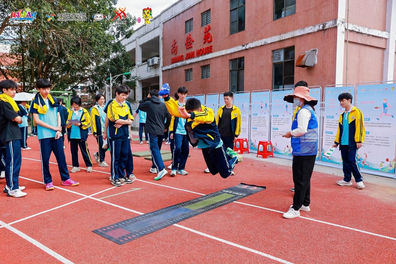 琼中举办国家体育锻炼达标测验活动推进体教融合走深走实(图3)