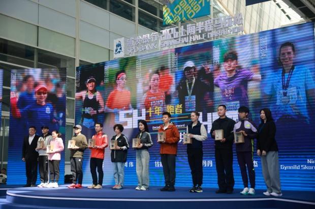 上海喜迎“超级体育周末“:不只是一场场运动赛事更是一个个亿级消费场景!(图8)