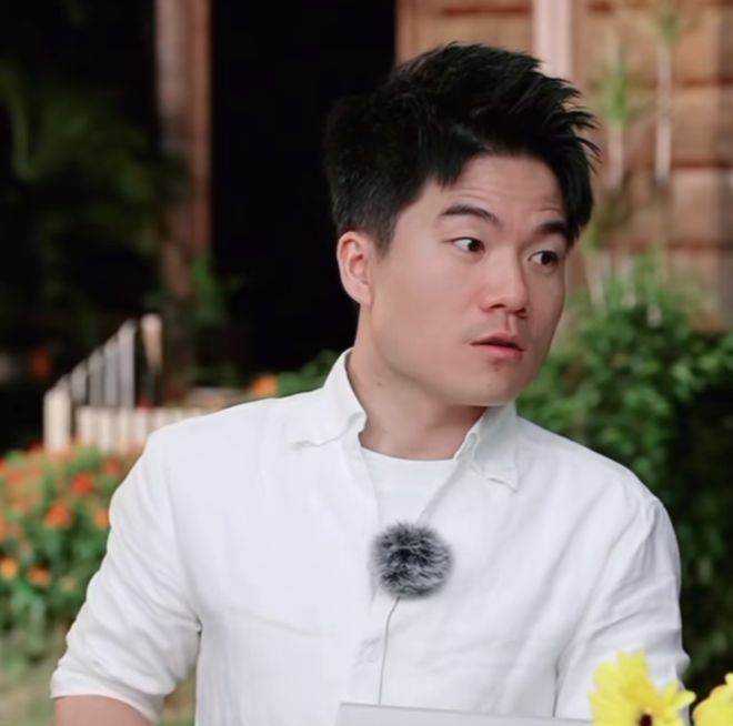 管理全靠纸上谈兵？董宇辉自曝公司近千人太迷茫了(图2)